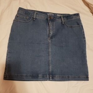 Jean / Denim Skirt